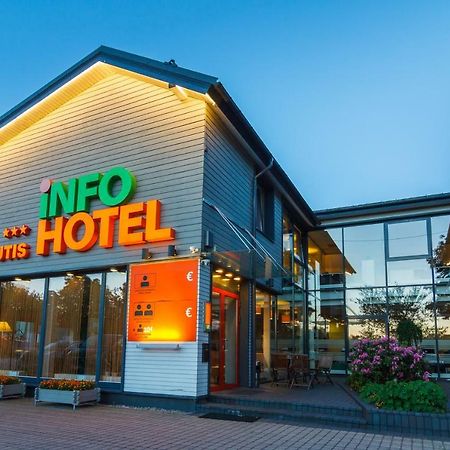 Info Hotel Palanga Exterior photo